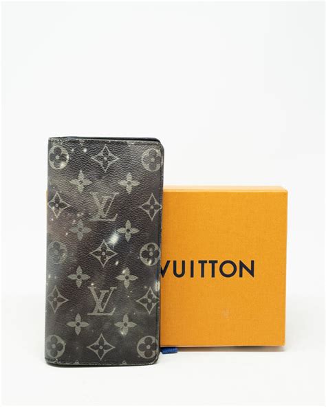 lv brazza wallet galaxy|louis vuitton brazza date code.